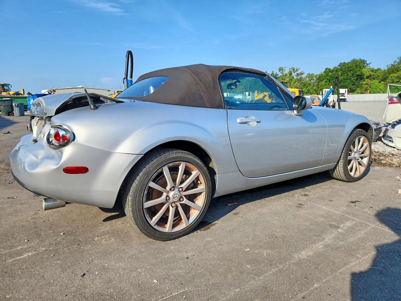 2006 Mazda Mx-5 Miata Silver vin: JM1NC25F560117510