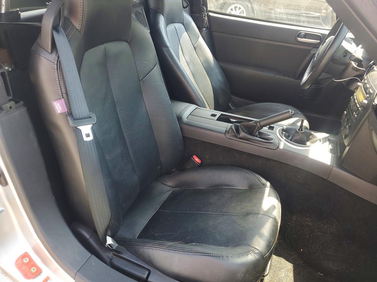 2006 Mazda Mx-5 Miata Silver vin: JM1NC25F560121346
