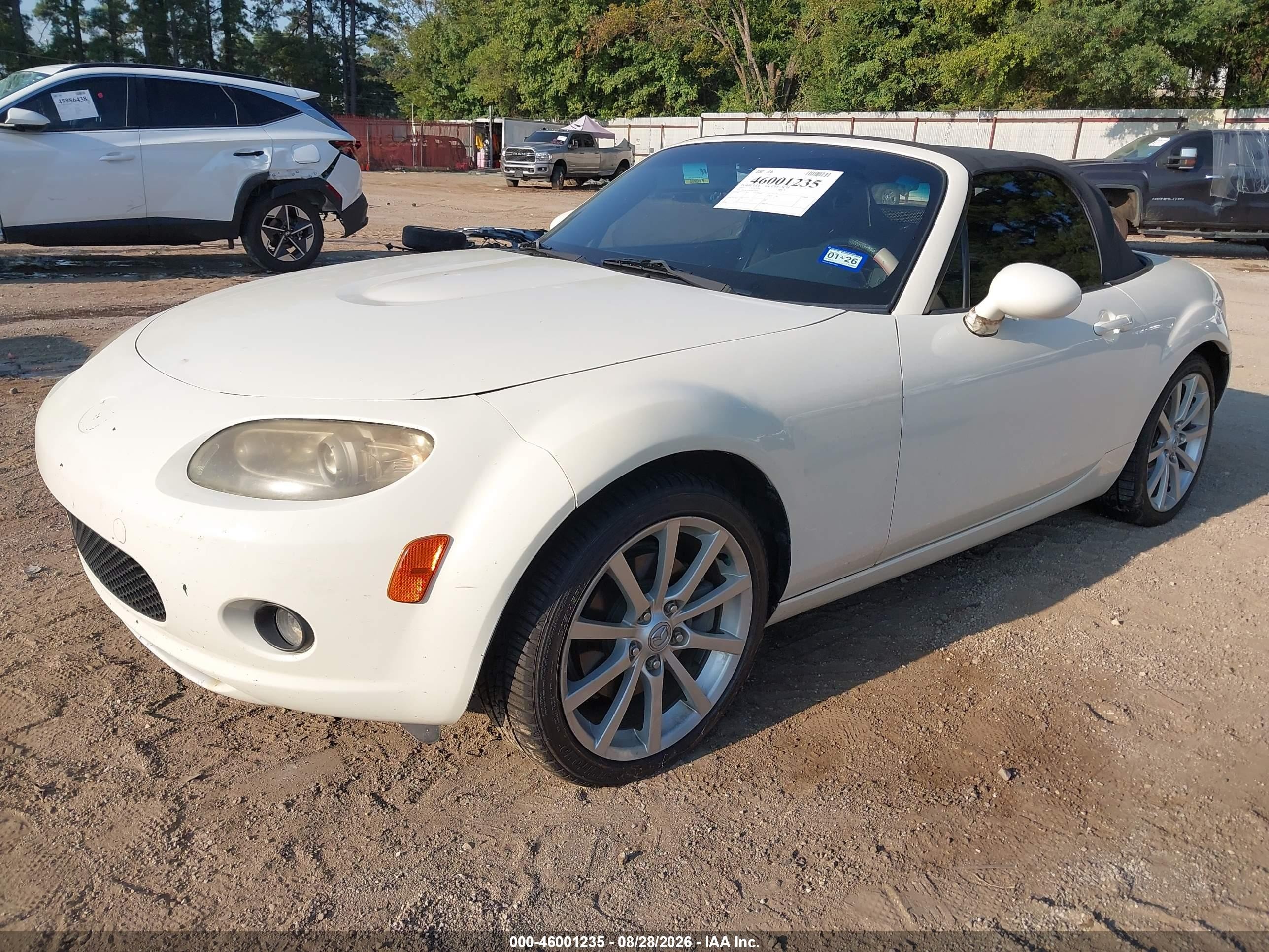 2007 Mazda Mx-5 Touring Белый vin: JM1NC25F570128024