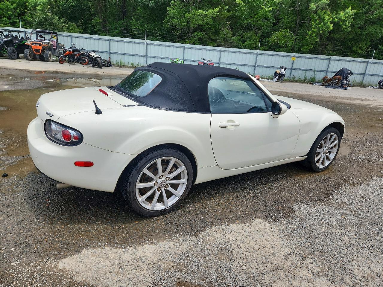 2008 Mazda Mx-5 Miata Cream vin: JM1NC25F580139641