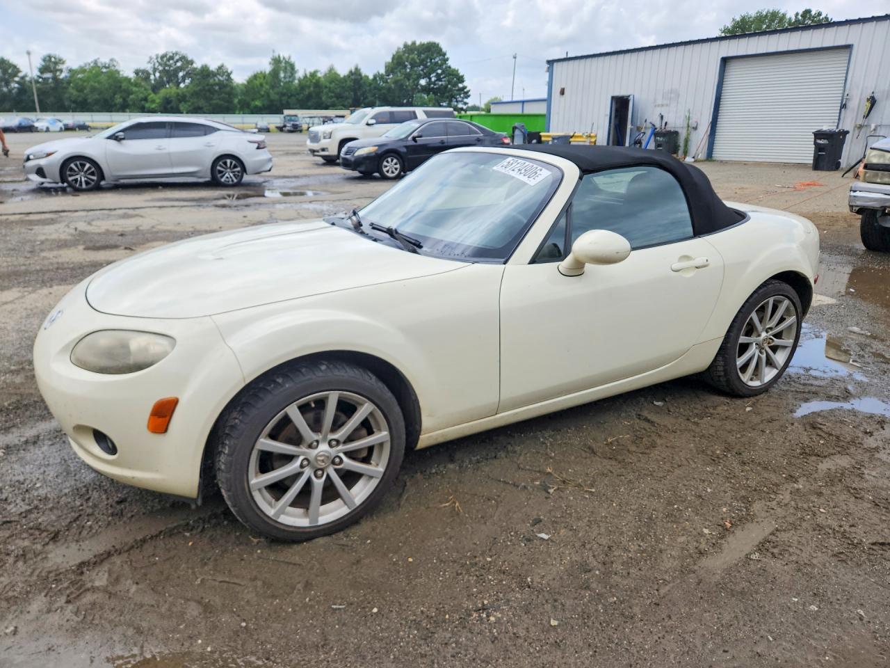 2008 Mazda Mx-5 Miata Cream vin: JM1NC25F580139641