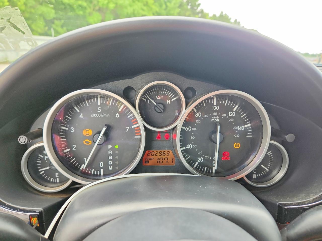 2008 Mazda Mx-5 Miata Cream vin: JM1NC25F580139641