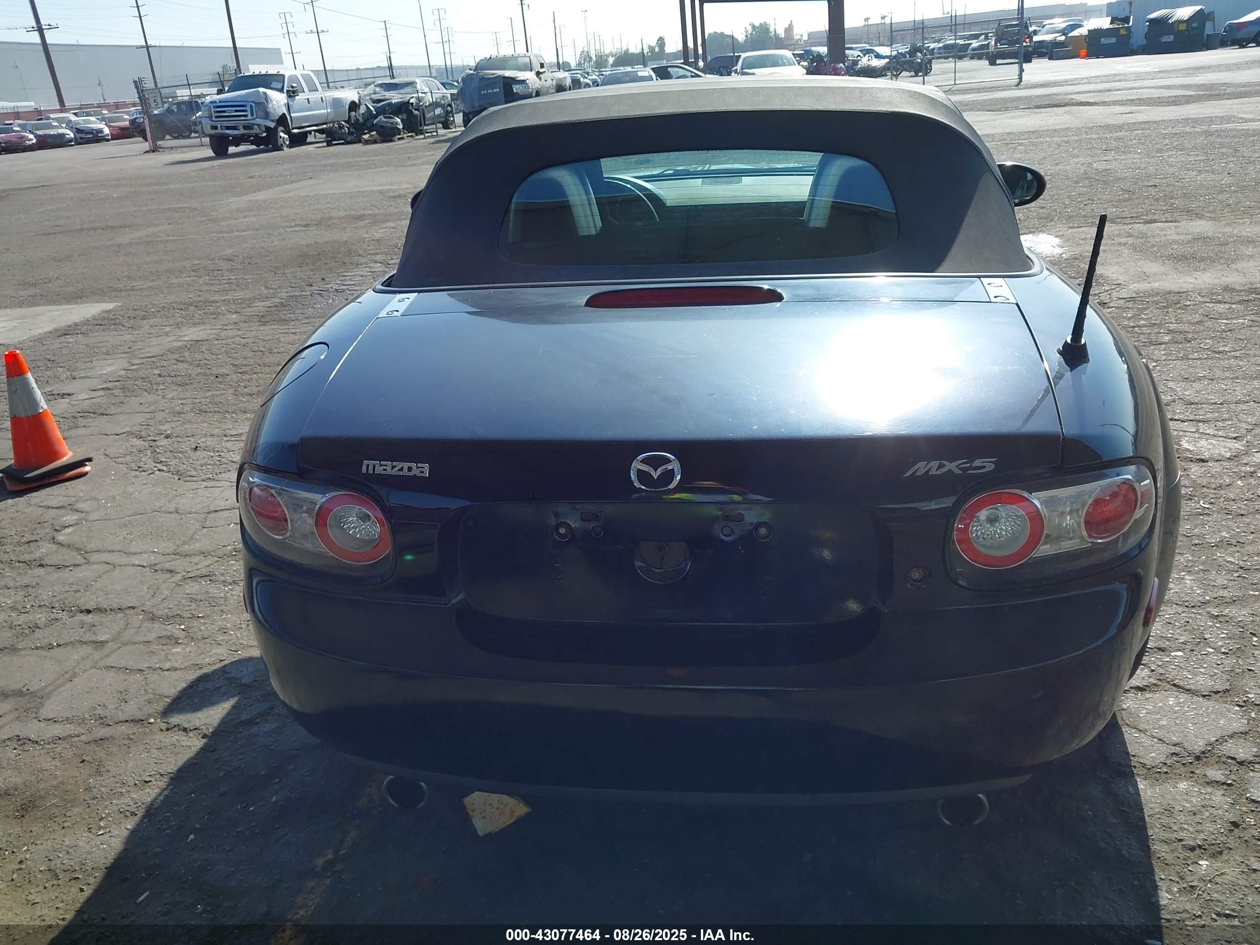 2006 Mazda Mx-5 Touring Black vin: JM1NC25F660107858