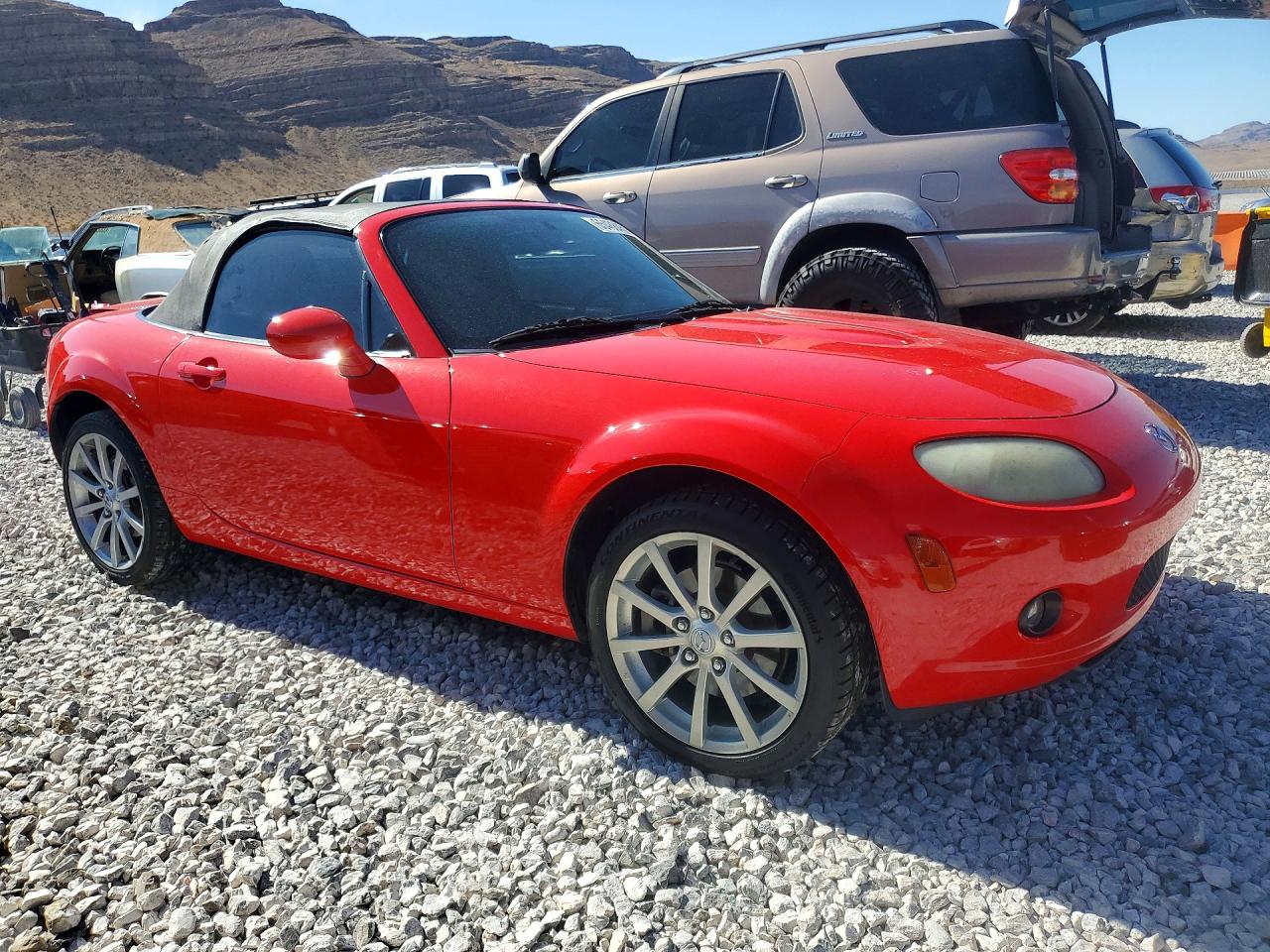 2006 Mazda Mx-5 Miata Red vin: JM1NC25F760110364