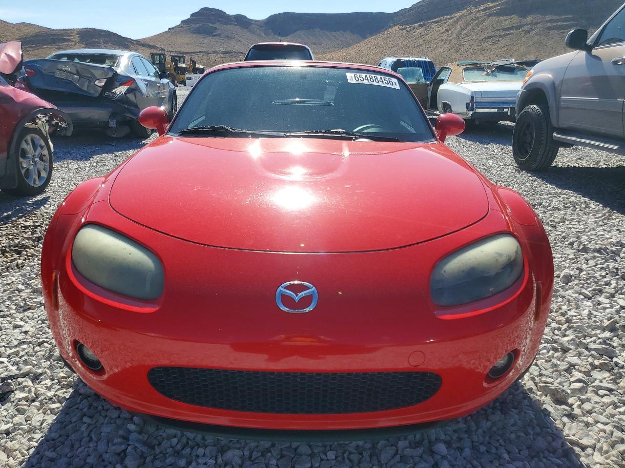 2006 Mazda Mx-5 Miata Red vin: JM1NC25F760110364