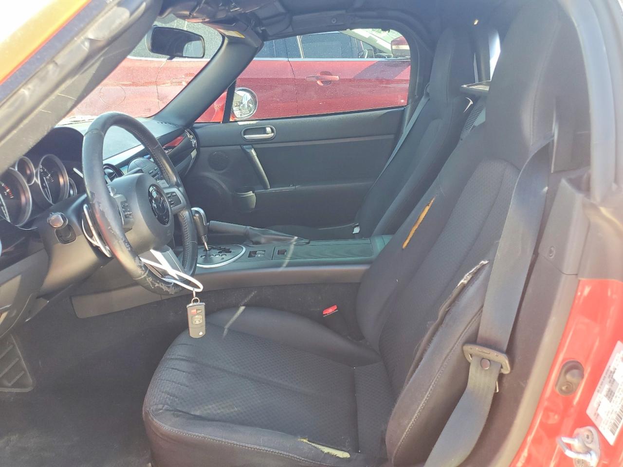 2006 Mazda Mx-5 Miata Red vin: JM1NC25F760110364