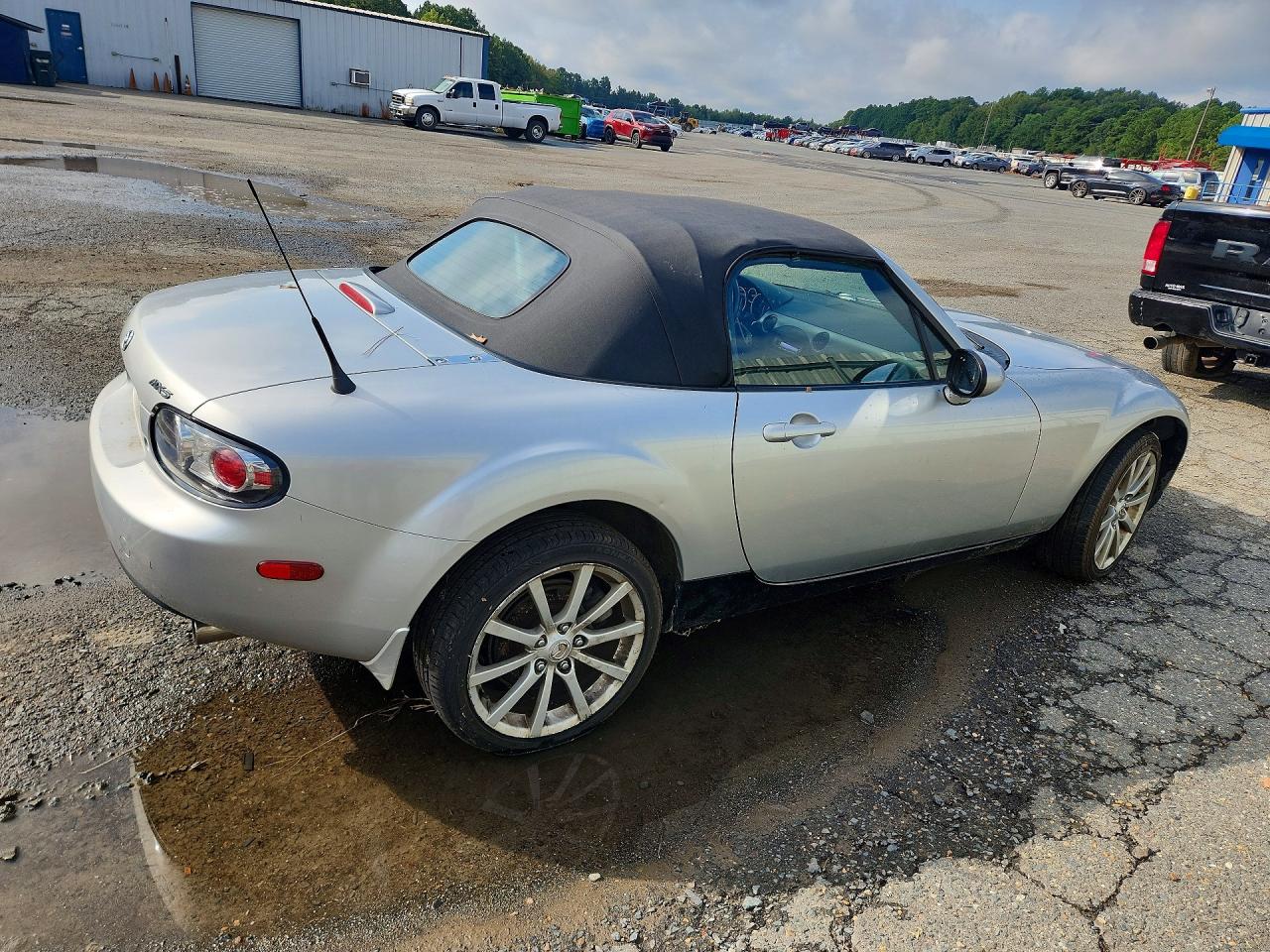 2006 Mazda Mx-5 Miata Silver vin: JM1NC25F760117668