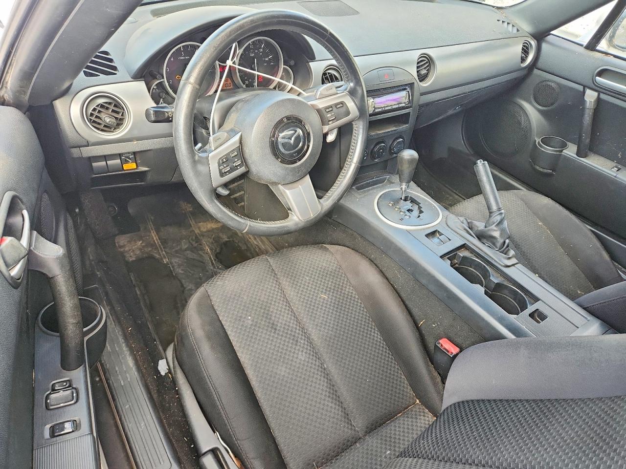 2006 Mazda Mx-5 Miata Silver vin: JM1NC25F760117668