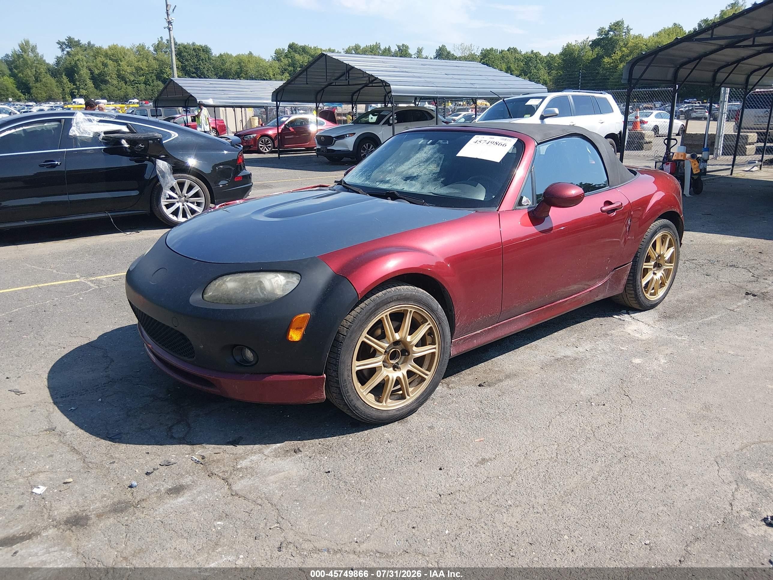 2006 Mazda Mx-5 Touring Maroon vin: JM1NC25F860111412