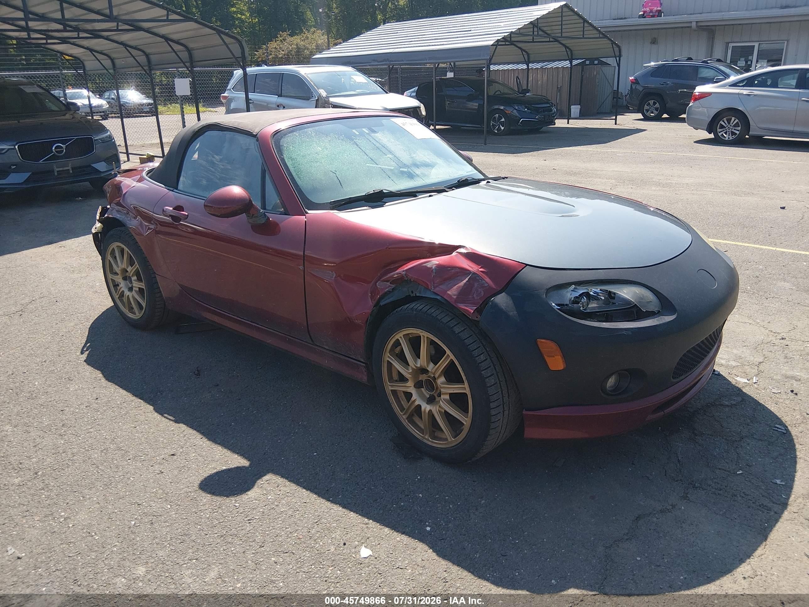 2006 Mazda Mx-5 Touring Maroon vin: JM1NC25F860111412