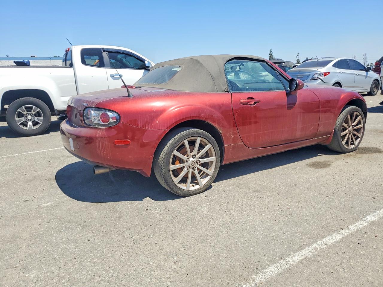 2007 Mazda Mx-5 Miata Бордовый vin: JM1NC25F870128776