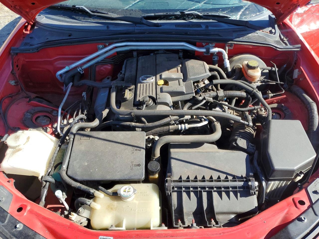 2006 Mazda Mx-5 Miata Red vin: JM1NC25F960105182