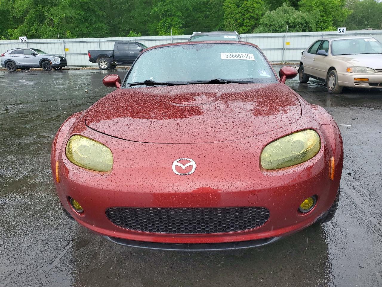 2006 Mazda Mx-5 Miata Red vin: JM1NC25F960113816