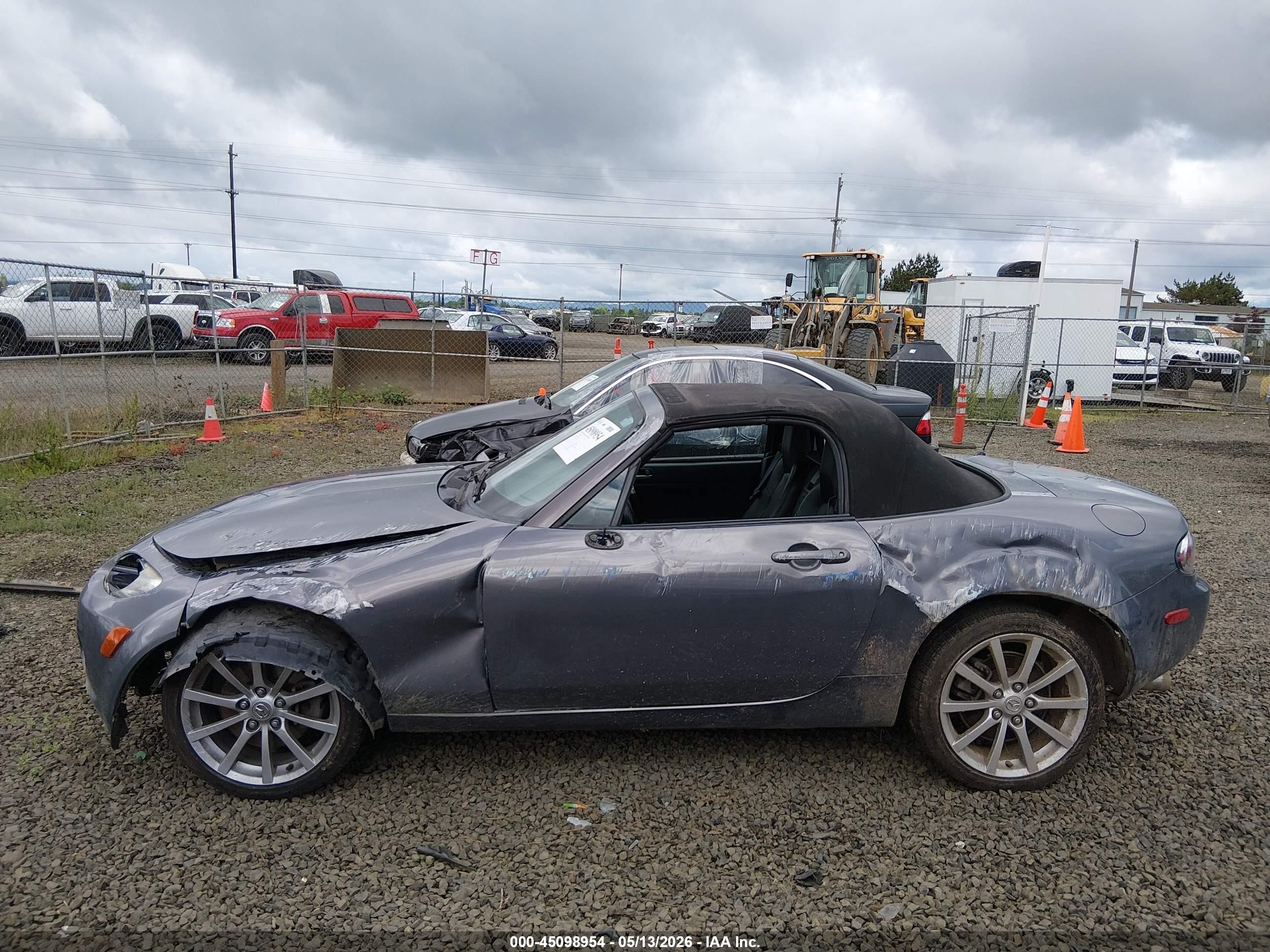 2006 Mazda Mx-5 Grand Touring Light Blue vin: JM1NC25FX60105188