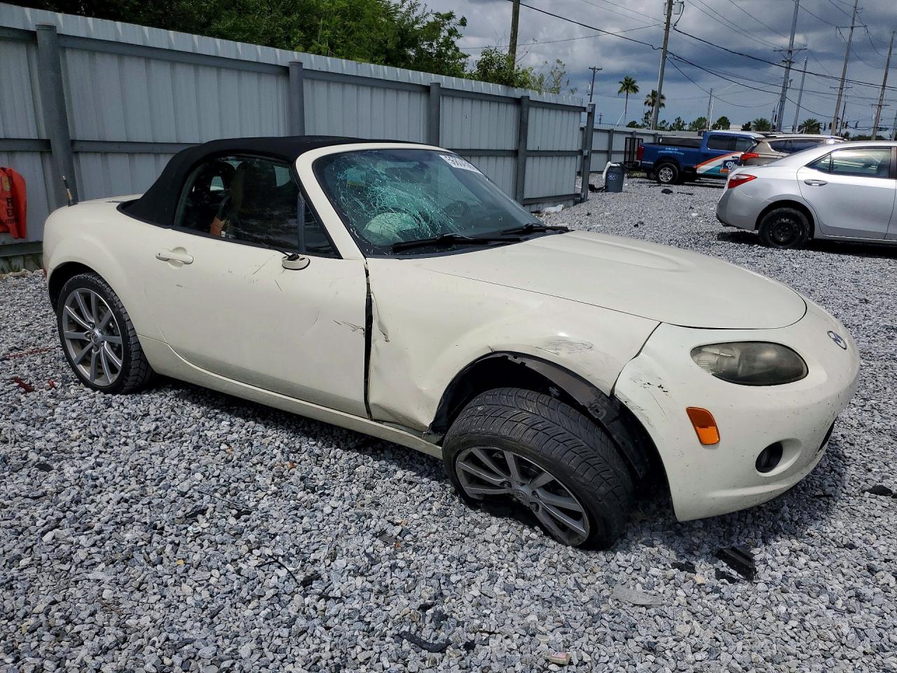 2006 Mazda Mx-5 Miata White vin: JM1NC25FX60111525