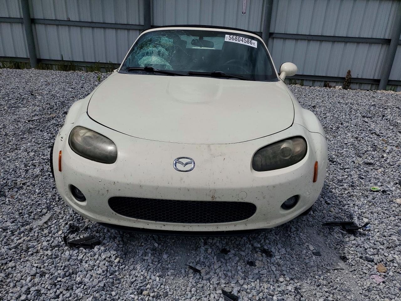 2006 Mazda Mx-5 Miata White vin: JM1NC25FX60111525