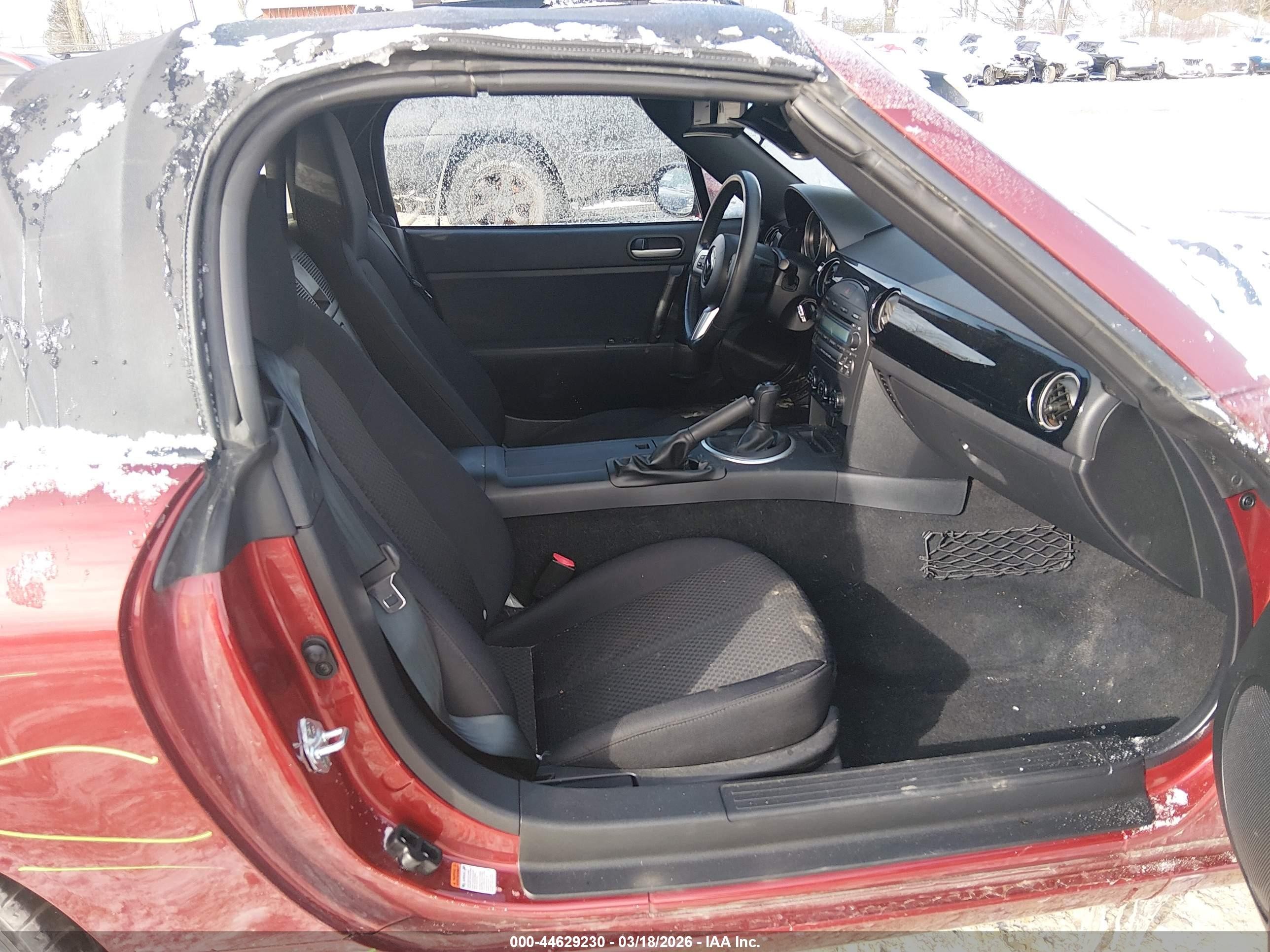 2007 Mazda Mx-5 Touring Red vin: JM1NC25FX70132943