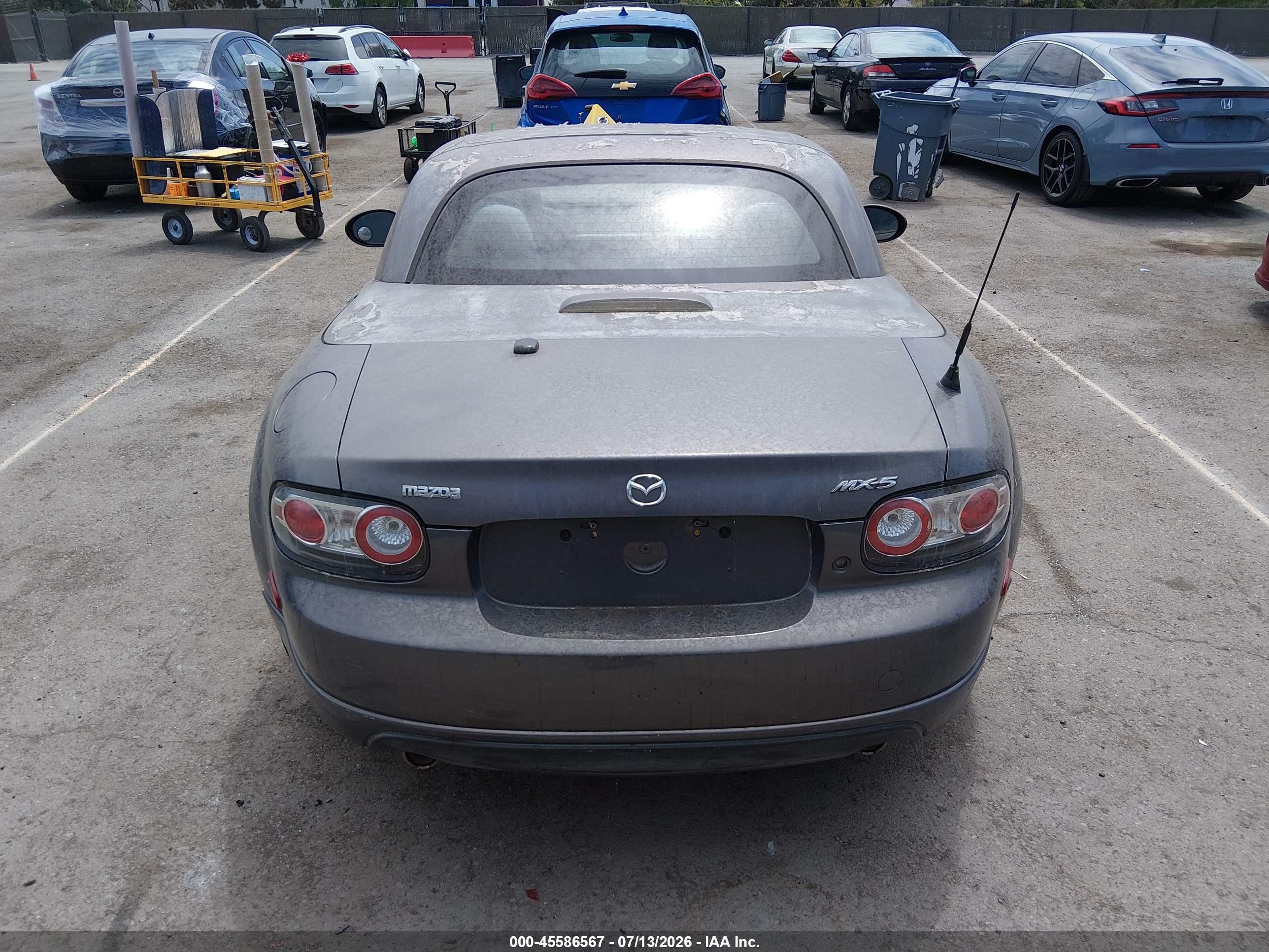 2007 Mazda Mx-5 Grand Touring Silver vin: JM1NC26F070136529