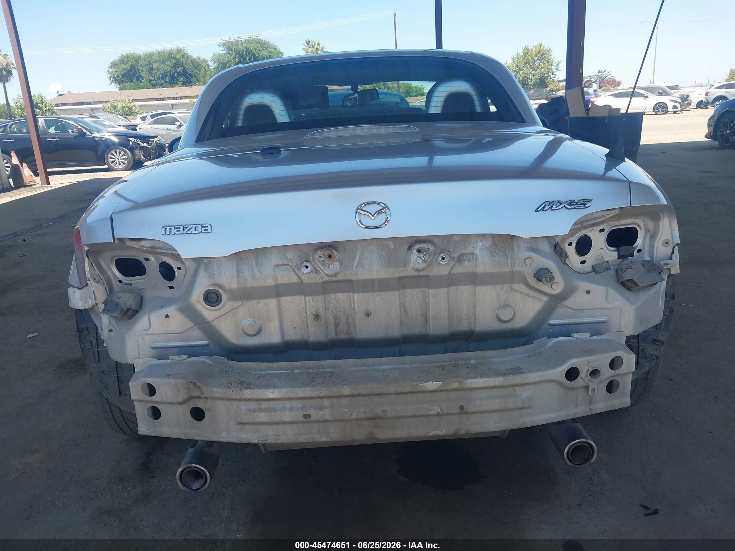 2008 Mazda Mx-5 Grand Touring Silver vin: JM1NC26F080141862