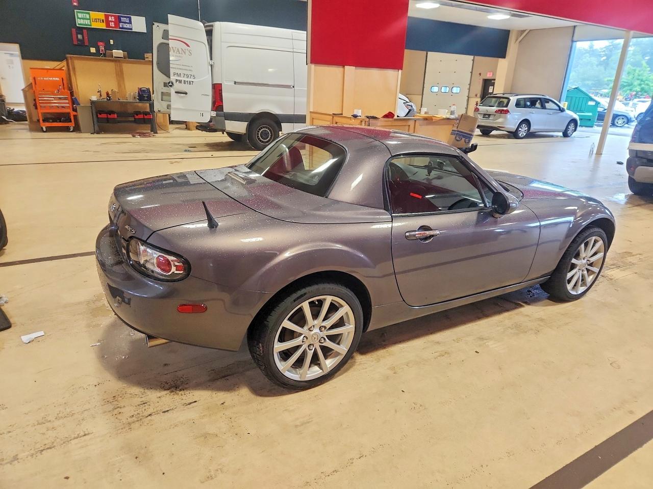 2008 Mazda Miata Gray vin: JM1NC26F180156287