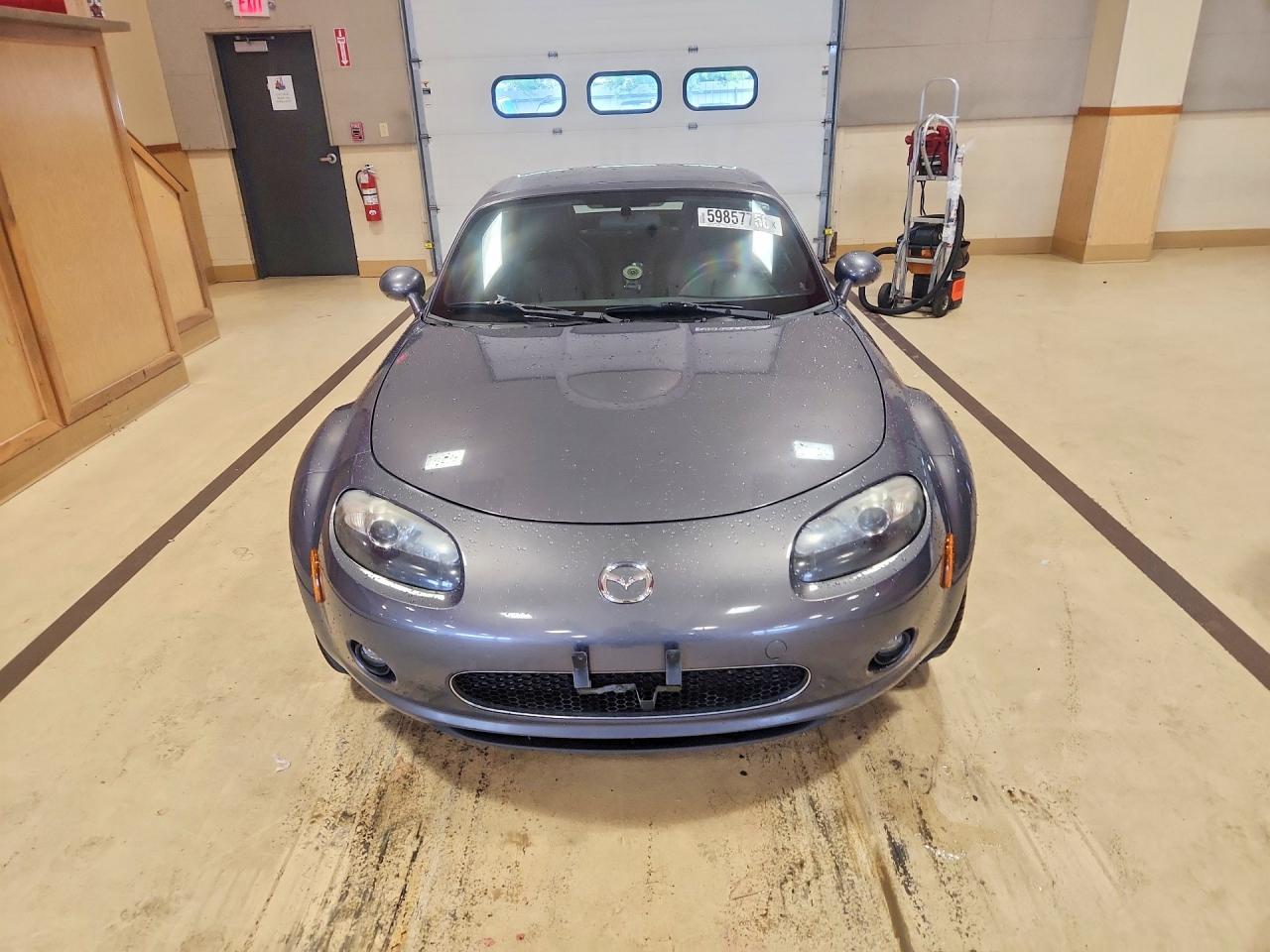 2008 Mazda Miata Gray vin: JM1NC26F180156287