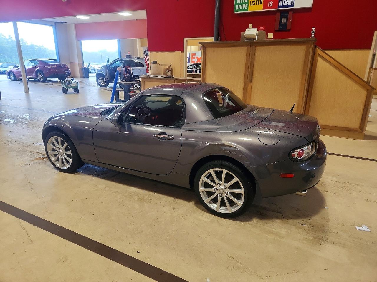 2008 Mazda Miata Gray vin: JM1NC26F180156287
