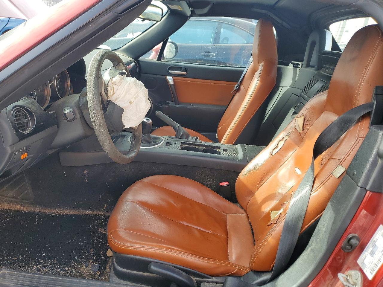 2008 Mazda Mx-5 Miata Burgundy vin: JM1NC26F380156467