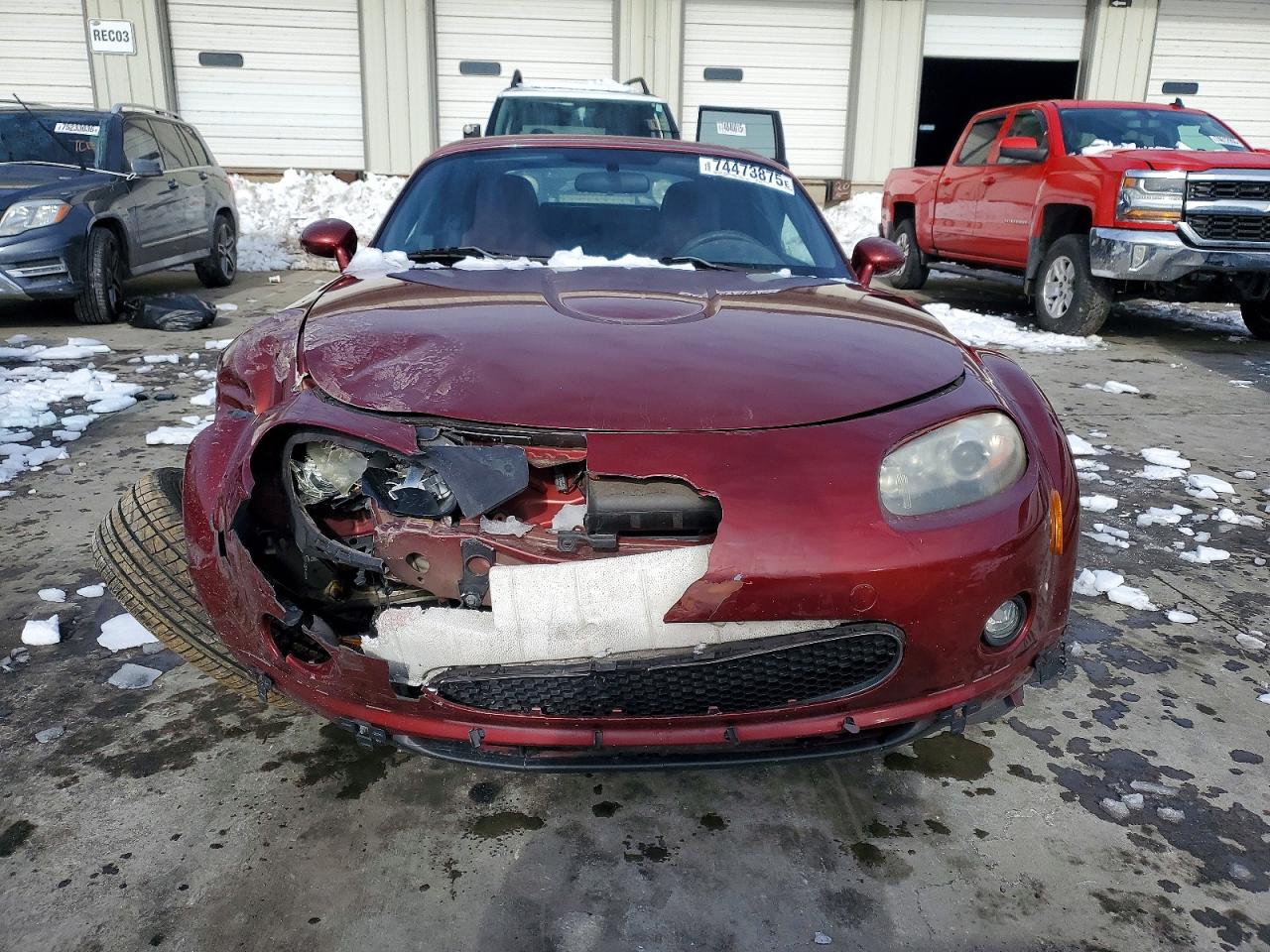 2008 Mazda Mx-5 Miata Burgundy vin: JM1NC26F380156467