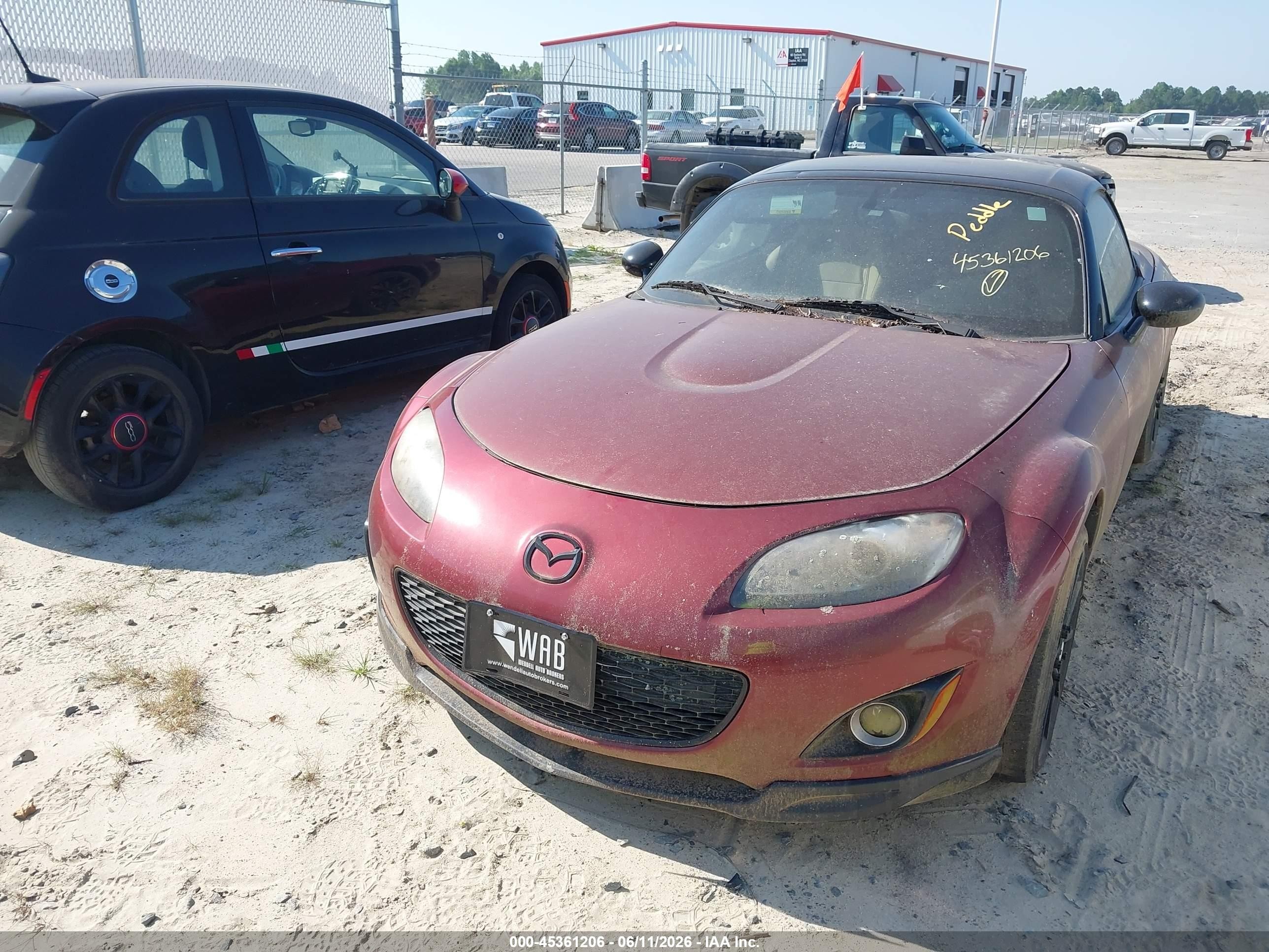 2009 Mazda Mx-5 Miata Grand Touring Burgundy vin: JM1NC26F490202454