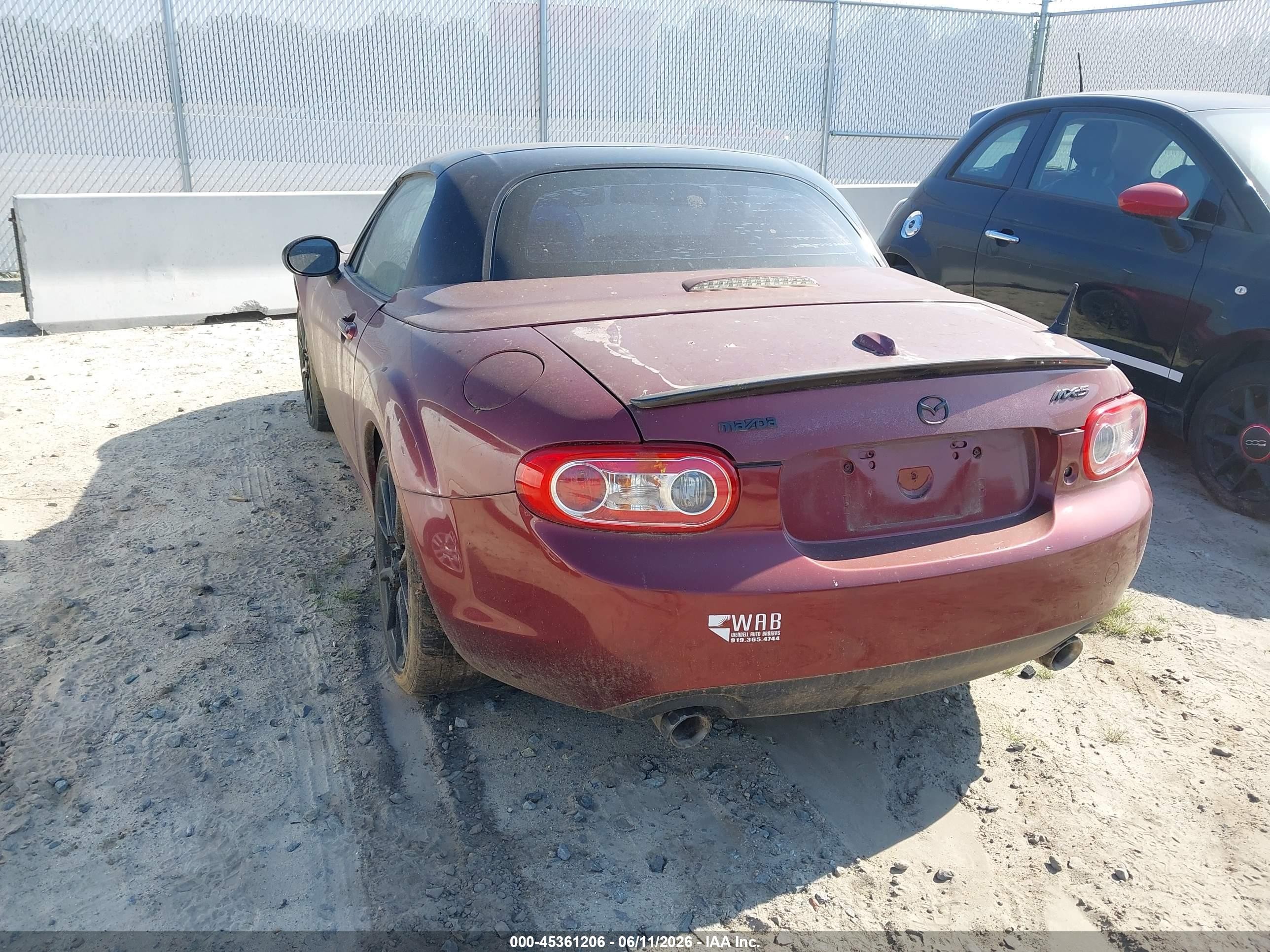 2009 Mazda Mx-5 Miata Grand Touring Burgundy vin: JM1NC26F490202454