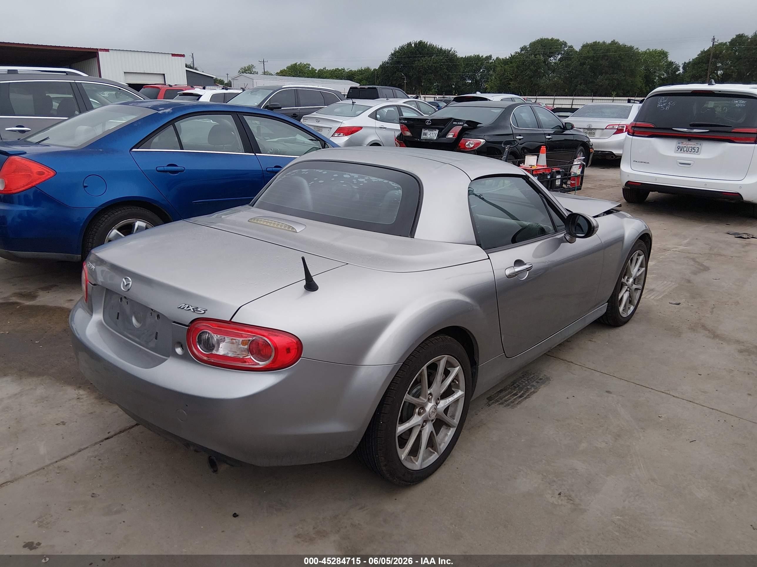 2009 Mazda Mx-5 Miata Grand Touring Silver vin: JM1NC26F490204558