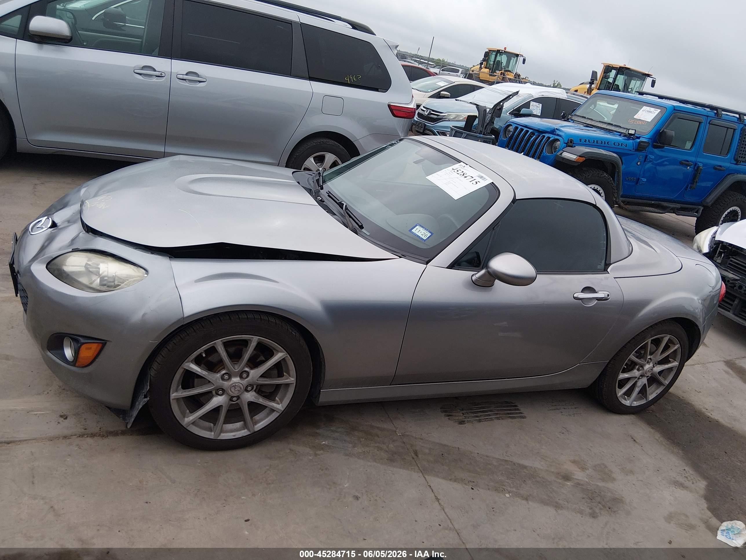 2009 Mazda Mx-5 Miata Grand Touring Silver vin: JM1NC26F490204558