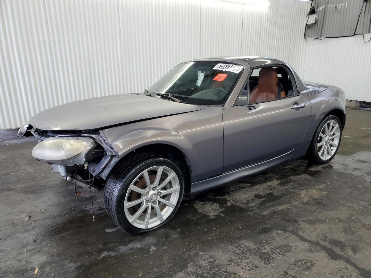 2007 Mazda Mx-5 Miata Gray vin: JM1NC26F570124912 Damage: Left Front Fender, Oxidized, > 12 Inches