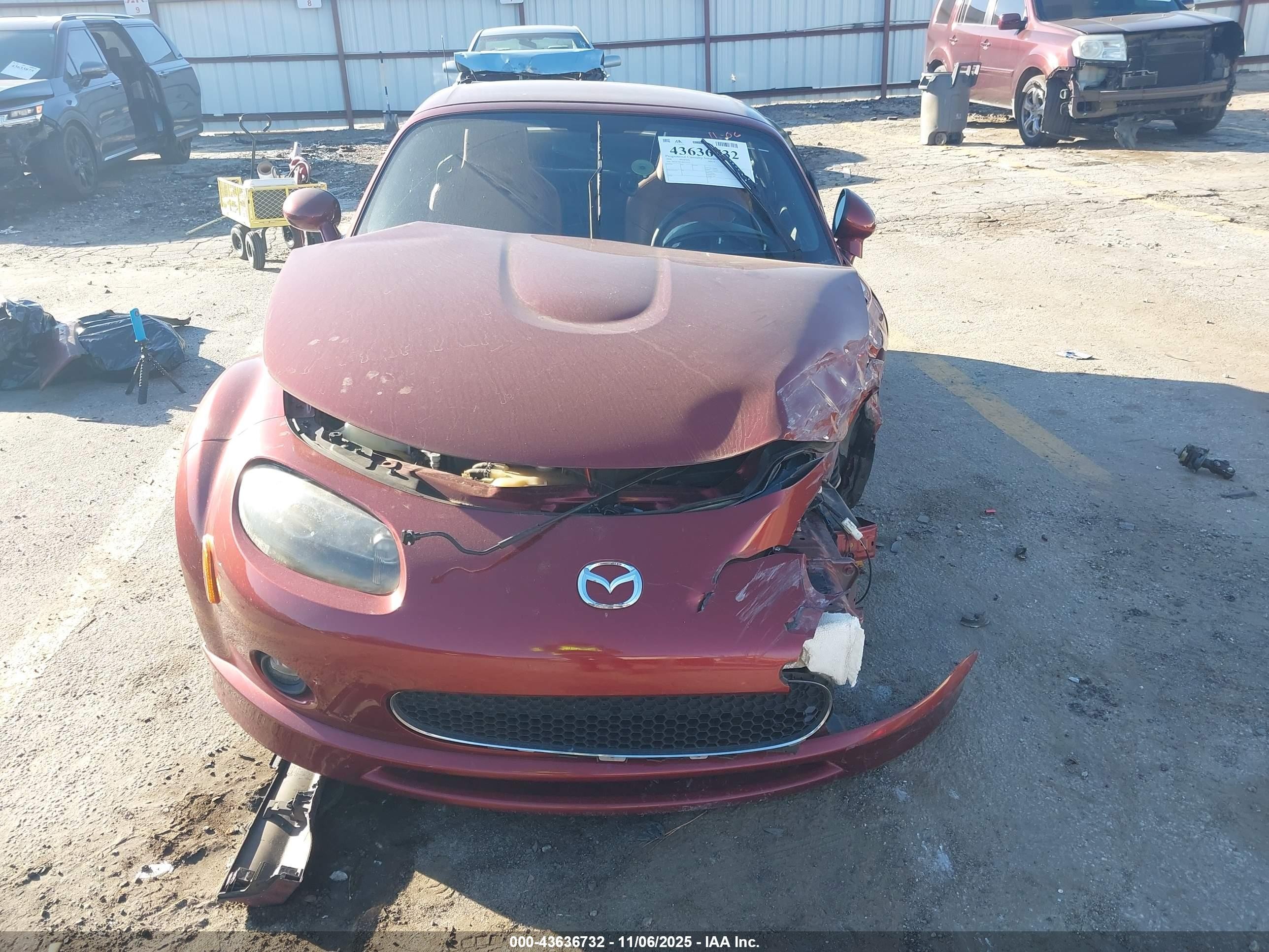 2008 Mazda Mx-5 Grand Touring Red vin: JM1NC26F580151237