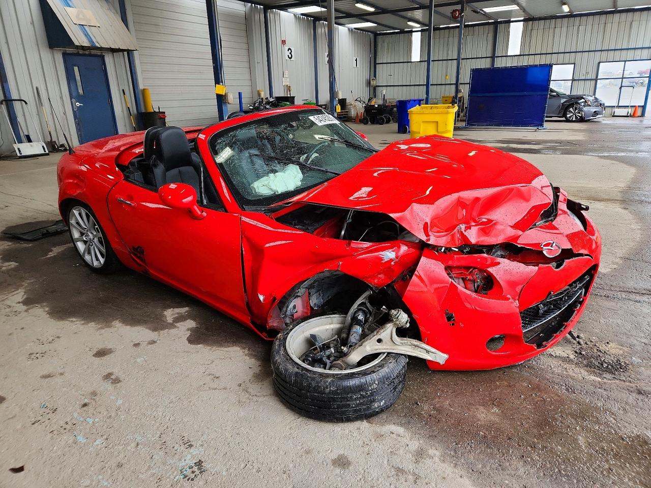 2008 Mazda Mx-5 Miata Red vin: JM1NC26F680152641