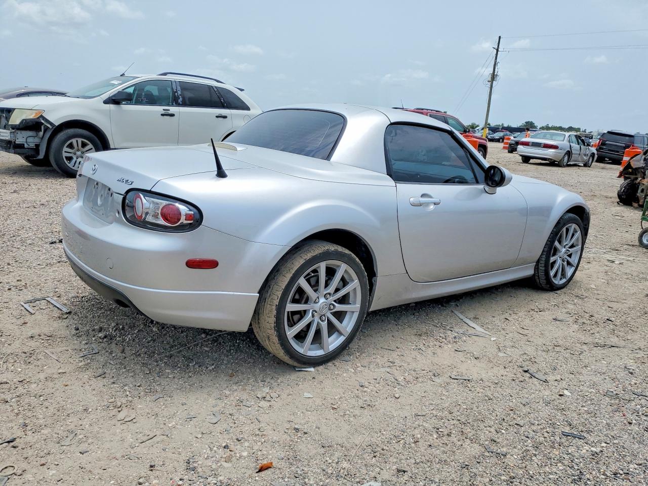 2007 Mazda Mx-5 Miata Silver vin: JM1NC26F770128122