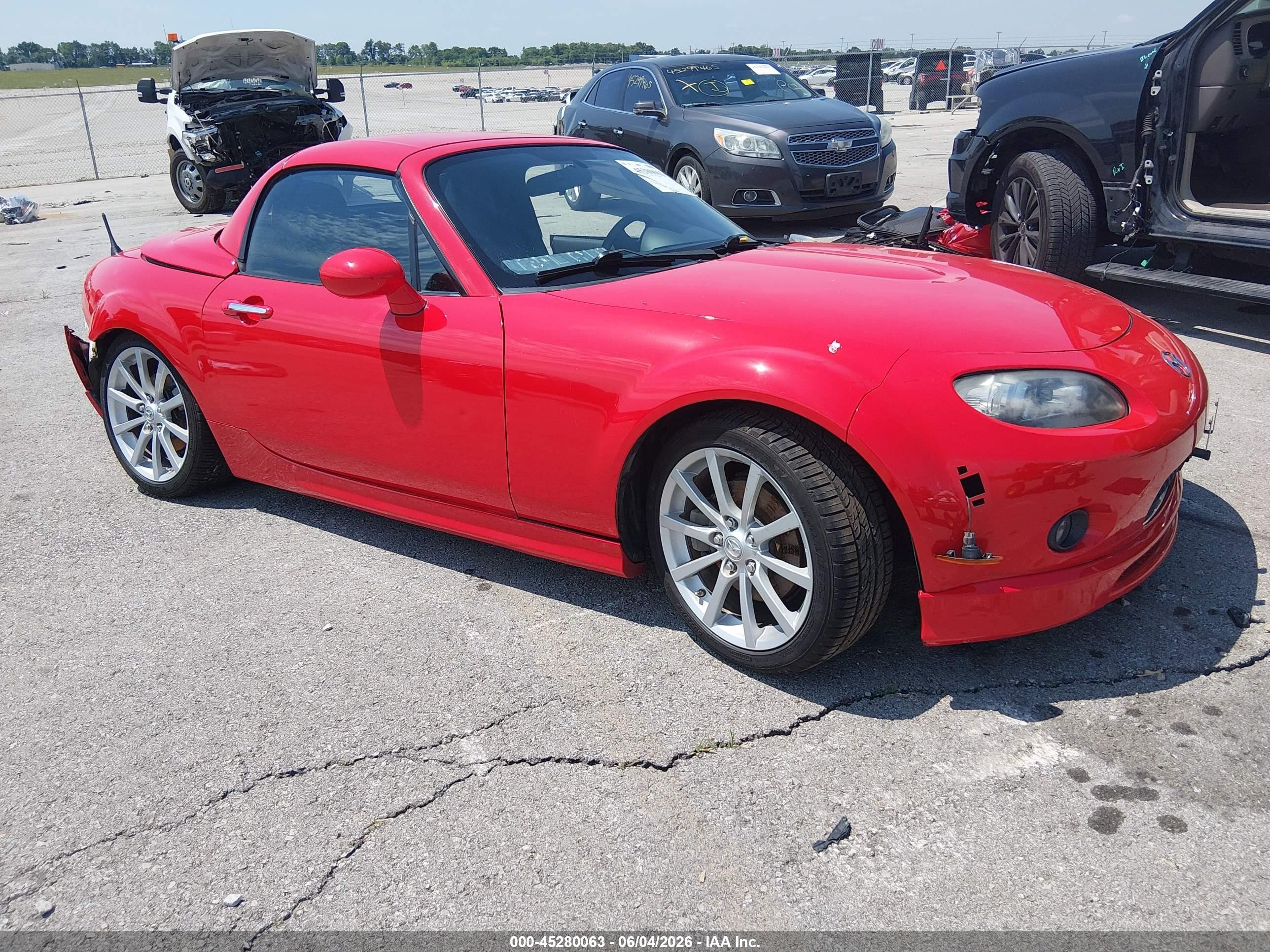 2008 Mazda Mx-5 Grand Touring Red vin: JM1NC26F880143729