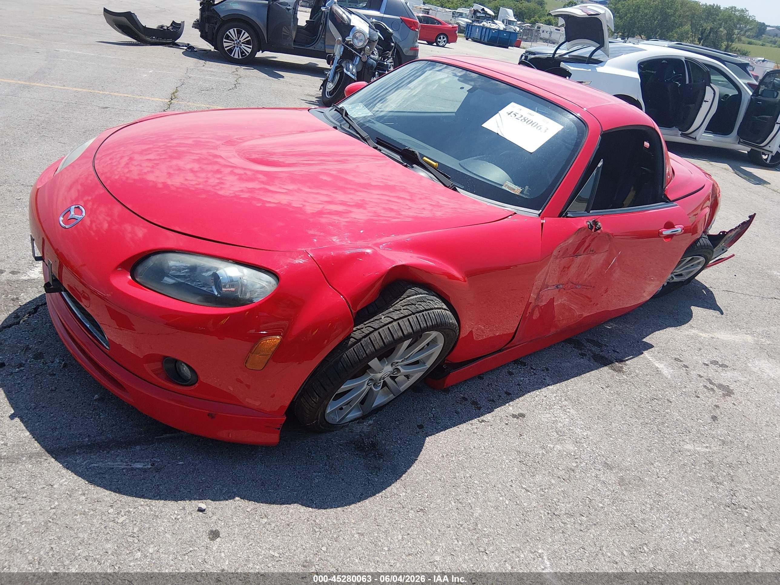 2008 Mazda Mx-5 Grand Touring Red vin: JM1NC26F880143729