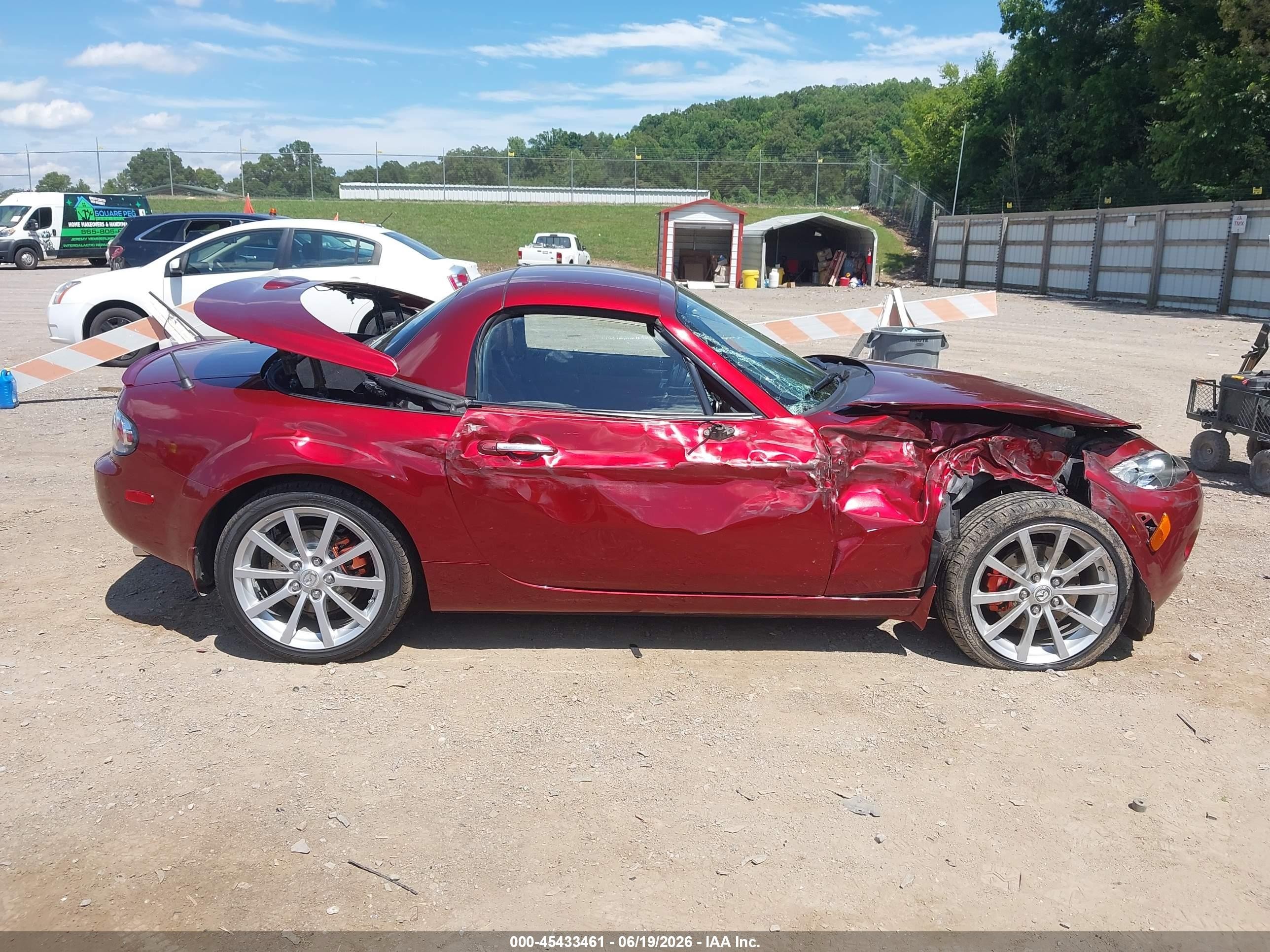 2008 Mazda Mx-5 Grand Touring Red vin: JM1NC26F880151118