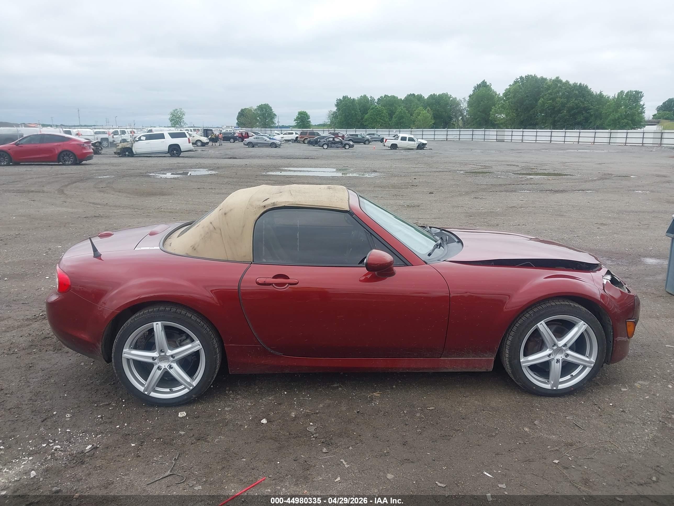 2010 Mazda Mx-5 Miata Grand Touring Red vin: JM1NC2EF0A0211139