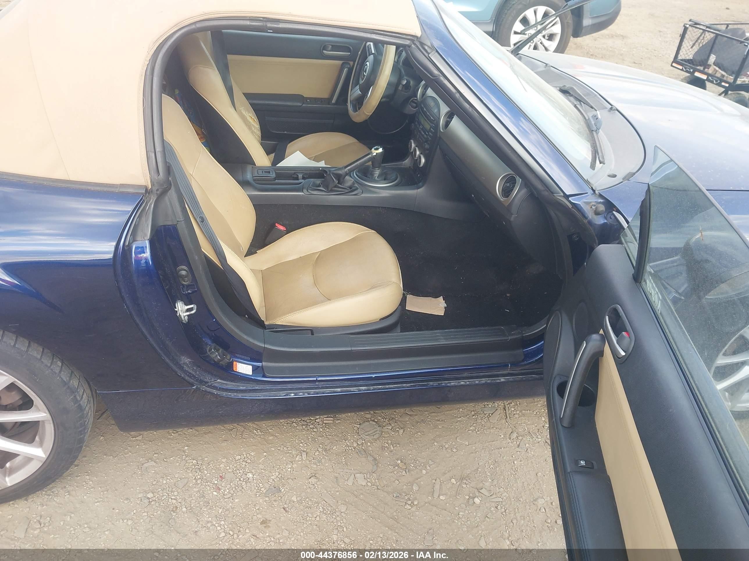2010 Mazda Mx-5 Miata Grand Touring Blue vin: JM1NC2EF1A0208136