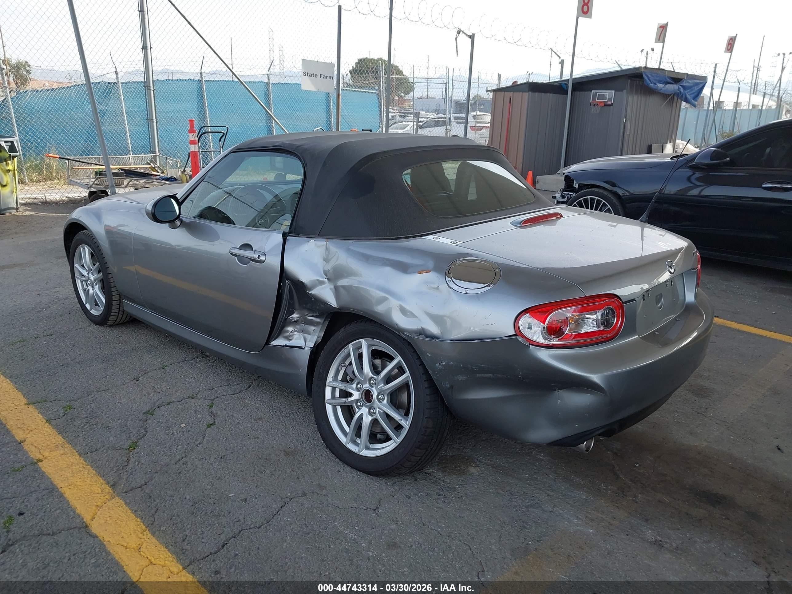 2010 Mazda Mx-5 Miata Sport Silver vin: JM1NC2EF2A0206833