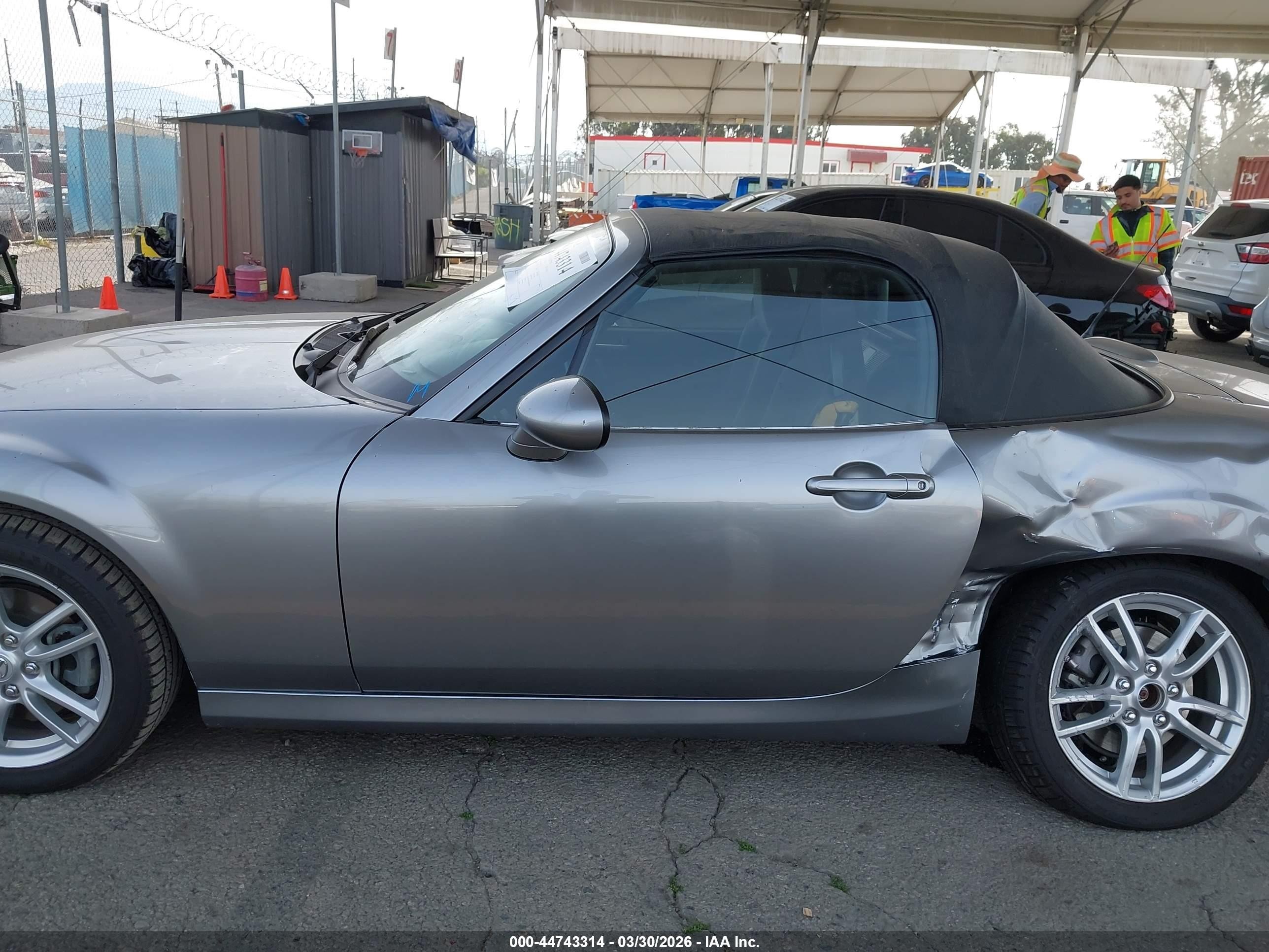 2010 Mazda Mx-5 Miata Sport Silver vin: JM1NC2EF2A0206833