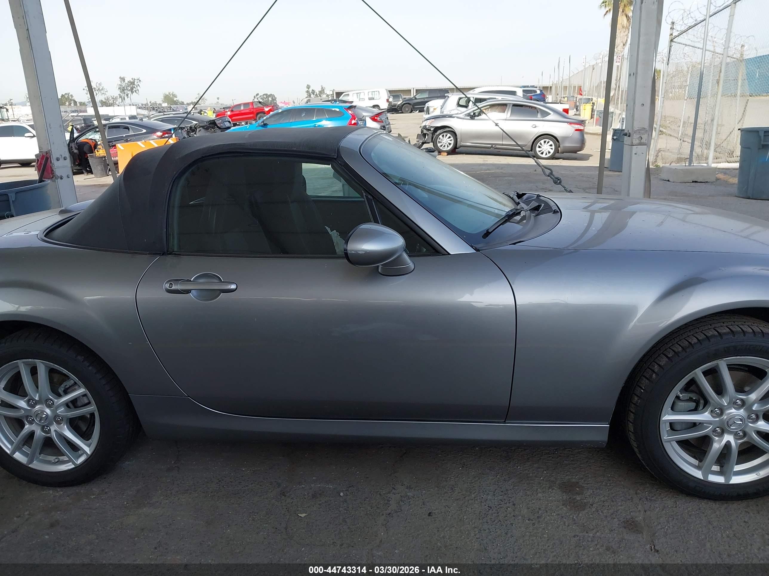 2010 Mazda Mx-5 Miata Sport Silver vin: JM1NC2EF2A0206833