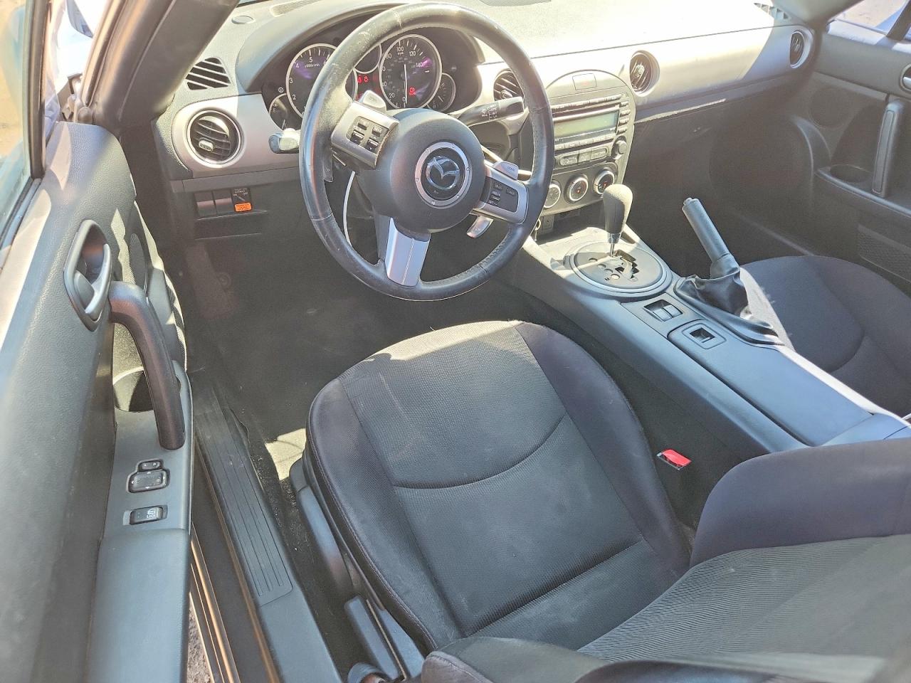 2010 Mazda Mx-5 Miata Silver vin: JM1NC2EF8A0209610