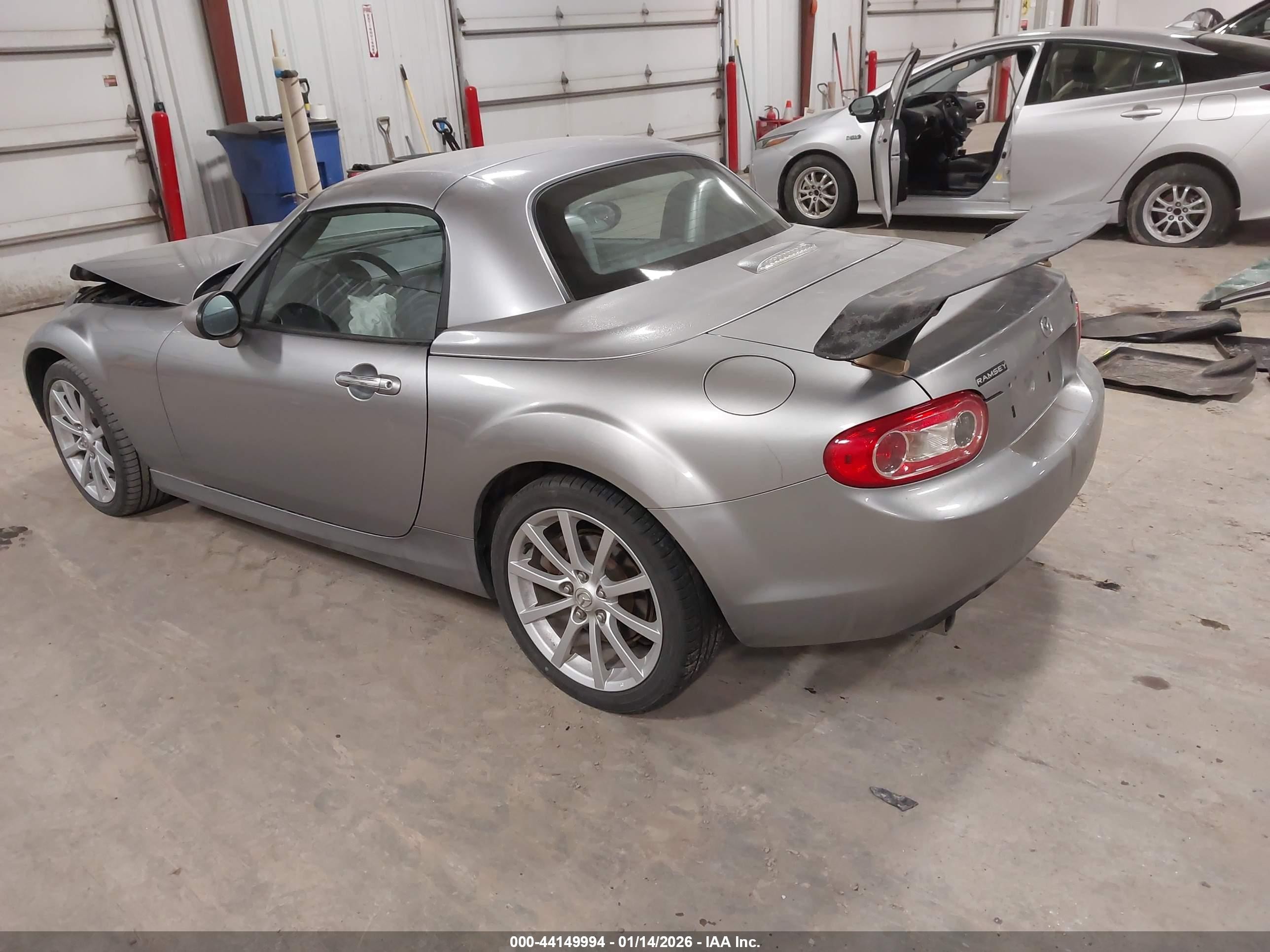 2010 Mazda Mx-5 Miata Touring Silver vin: JM1NC2FF6A0212584