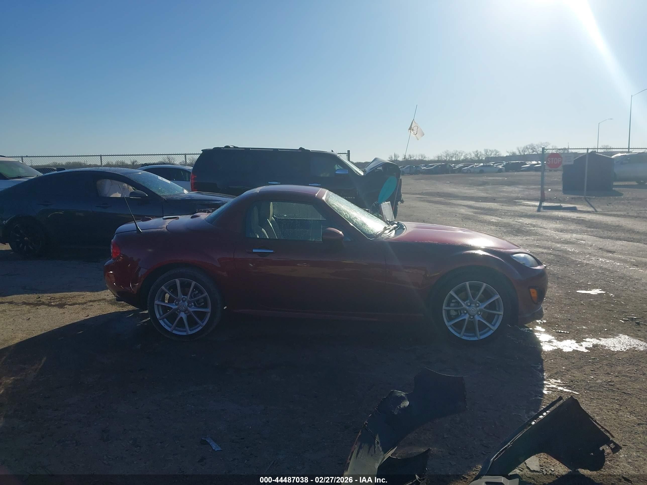 2010 Mazda Mx-5 Miata Grand Touring Red vin: JM1NC2FF7A0208804