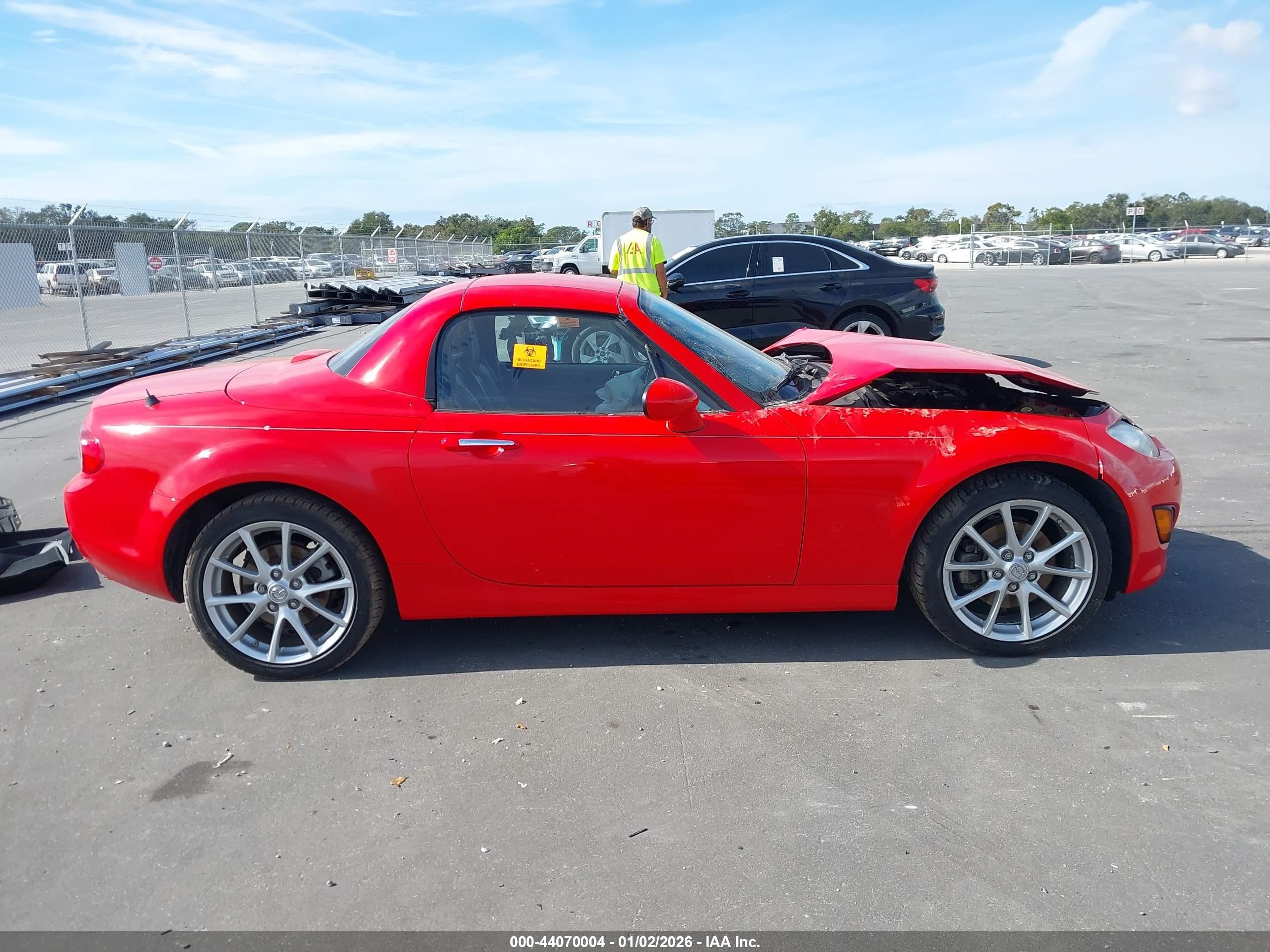 2010 Mazda Mx-5 Miata Touring Red vin: JM1NC2FF8A0206673