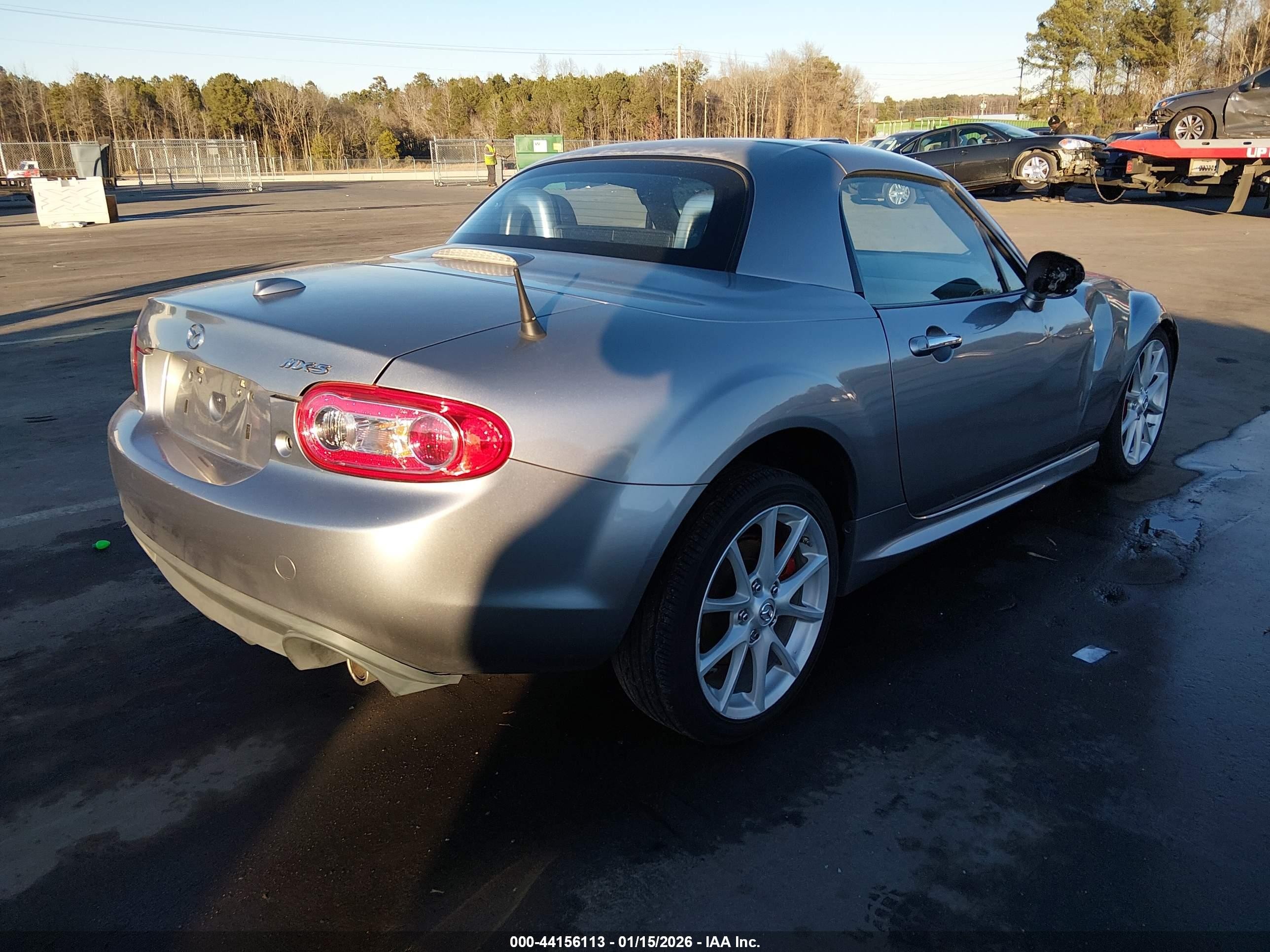 2010 Mazda Mx-5 Miata Grand Touring Silver vin: JM1NC2FF9A0208500
