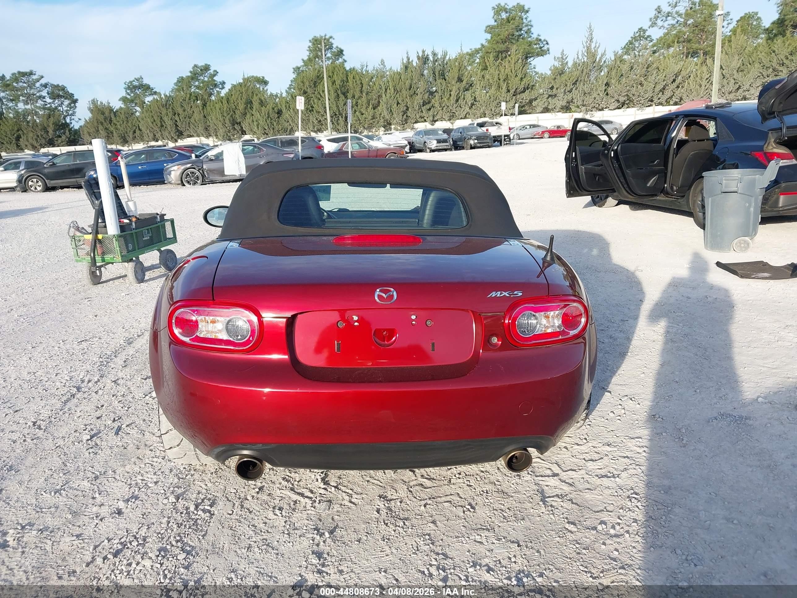 2011 Mazda Mx-5 Miata Sport Red vin: JM1NC2JF0B0218454